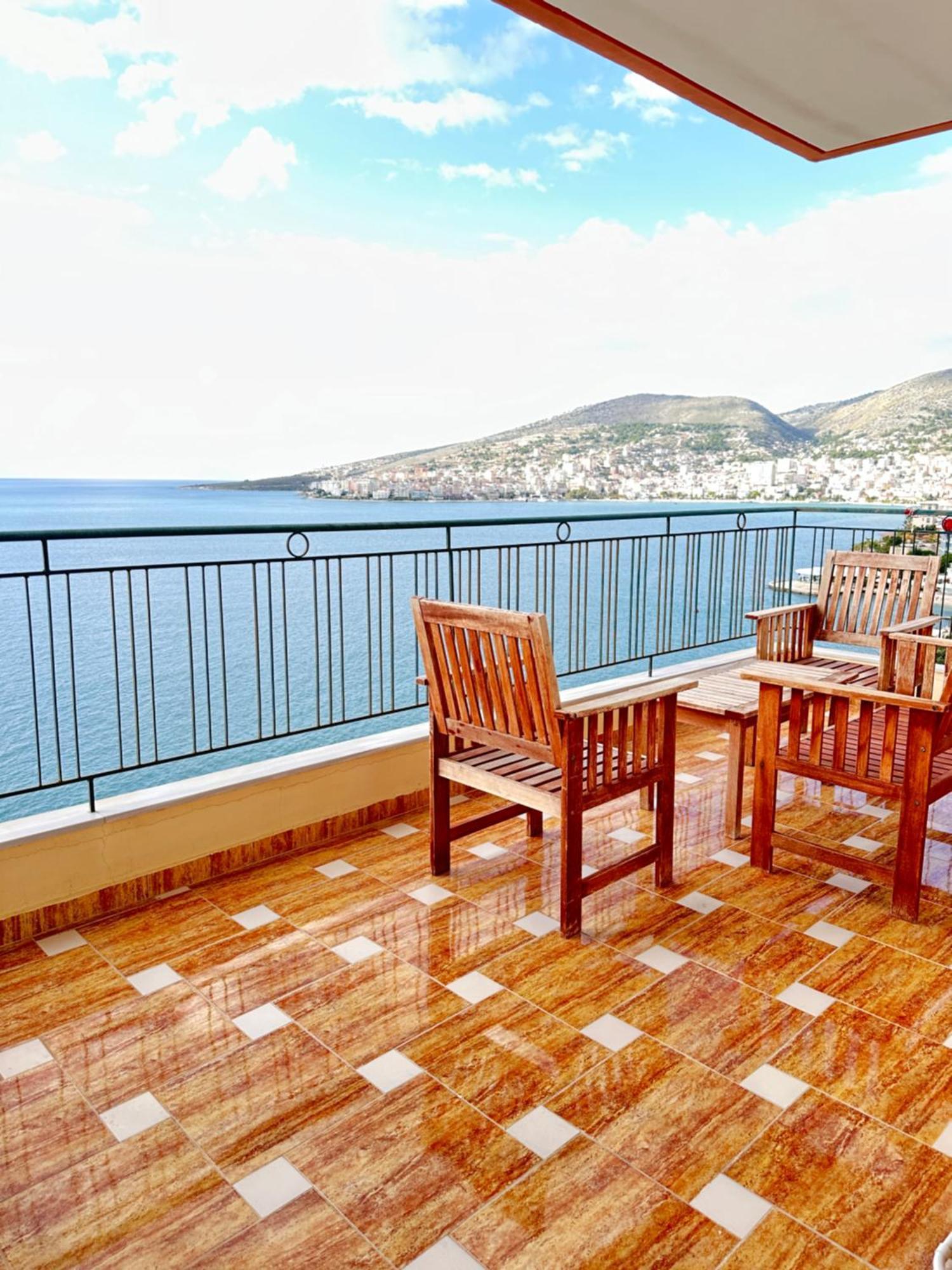 Design Sea View Apartment ซารานเดอ ภายนอก รูปภาพ